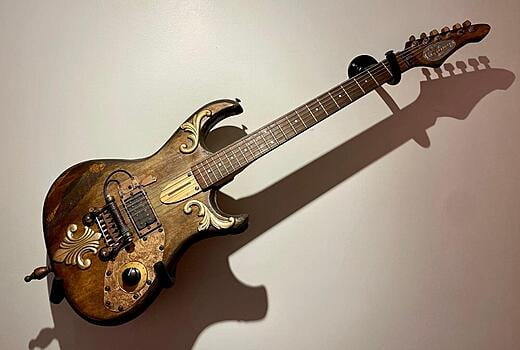 Custom guitar by Ray Norman